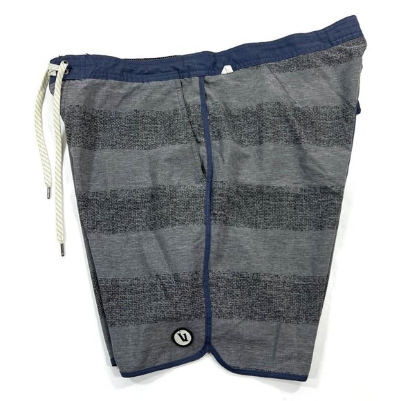 Vuori Mens Size 38 Cruise Board Shorts Performance 4 Way Stretch Gray Stripe - Picture 3 of 16
